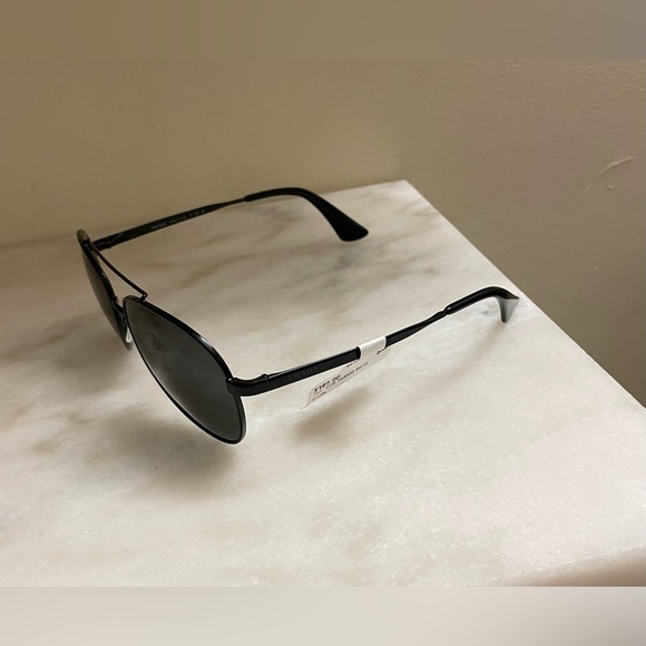 Men’s black On Black Prada Shades Sunglasses - Picture 7 of 14